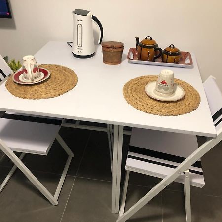 Rosales Apartment ปลายาบลังกา ภายนอก รูปภาพ